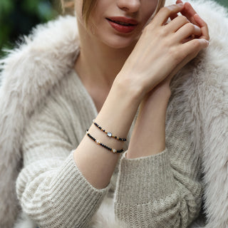 Petite-Schutz & Eleganz – Schwarzer Turmalin-Süßwasserperlen-Armband