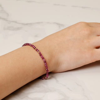 Whisper-Kraftvolle Eleganz – Das Mini-Amethyst-Armband
